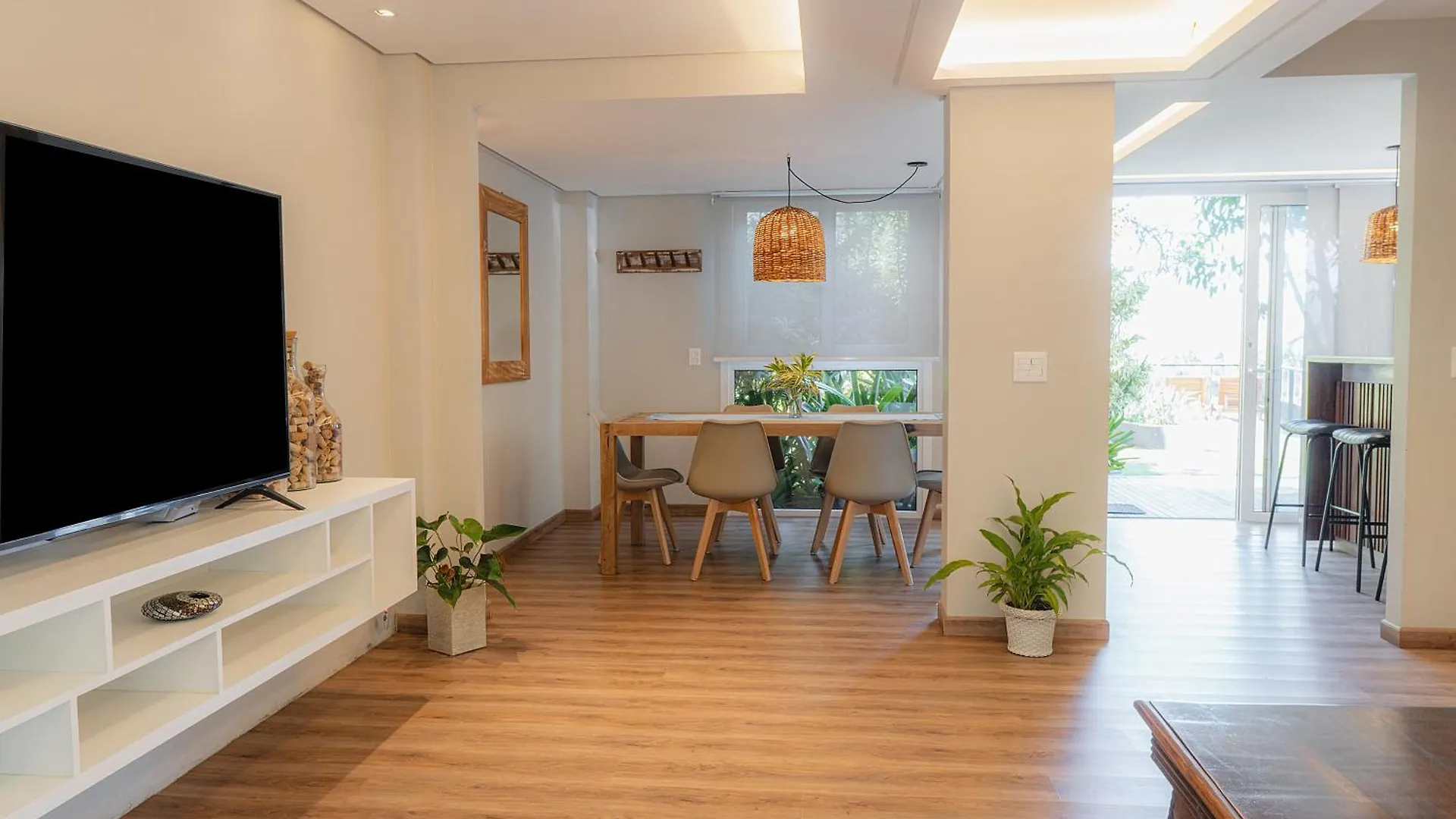 Pousada Boutique Villa Valley Praia do Rosa 0*,
